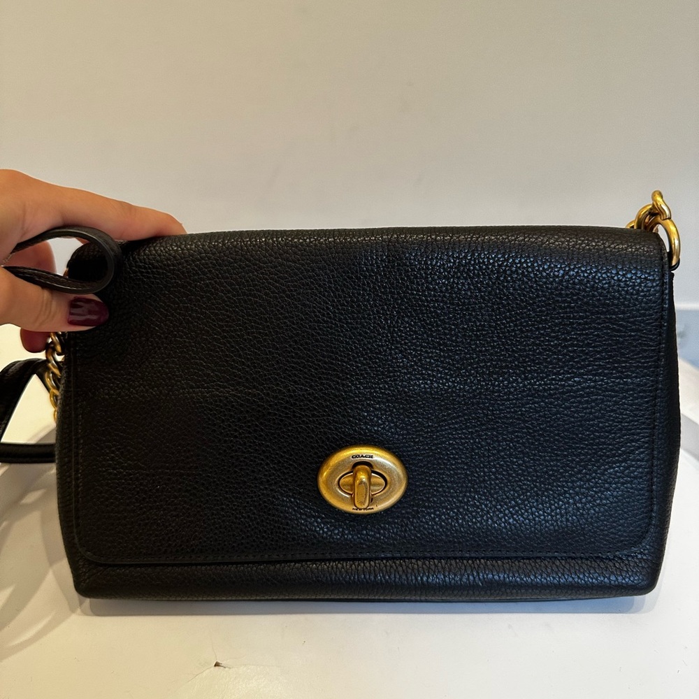AUTHENTIC COACH cross body leather bag